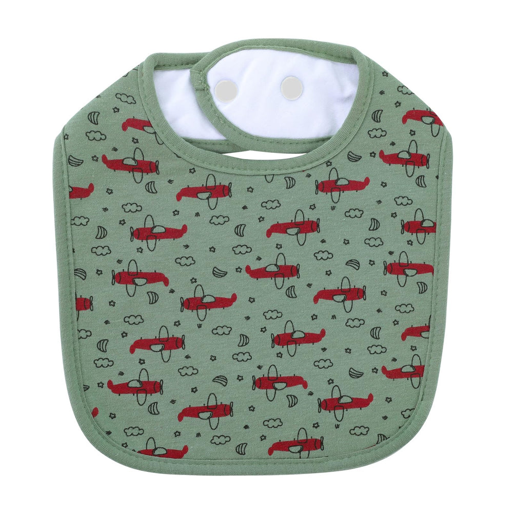 Hakochia baby bib gift set presentation makes a thoughtful baby gift.