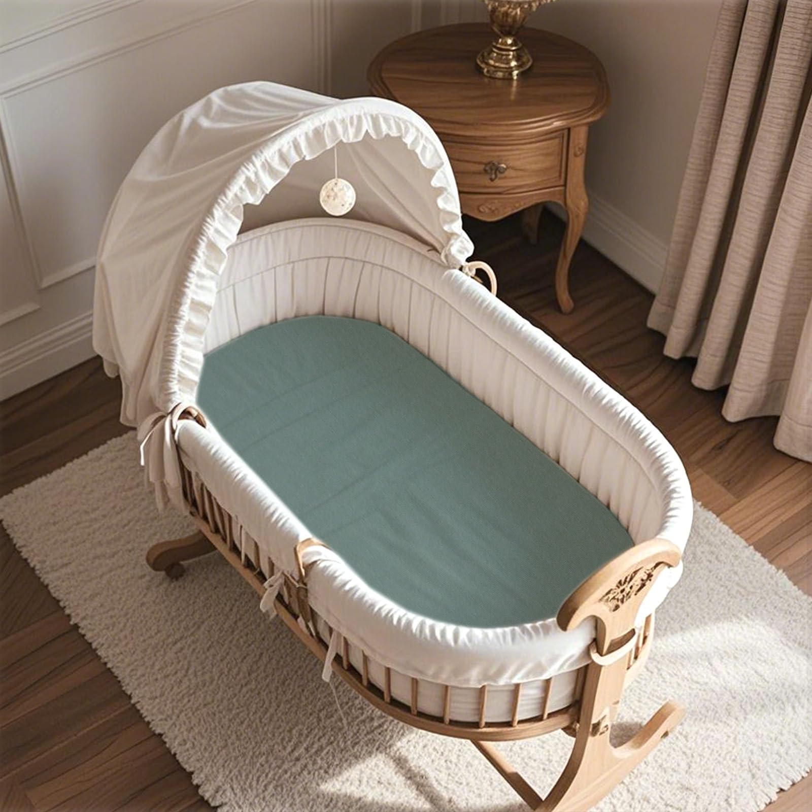 Haleeone bassinet sheets easy-care-wash simplifies washing and care routine.