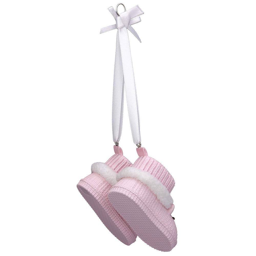 Hallmark debra-nielsen-fabric-accents-ornament adds textured detail for heirloom display