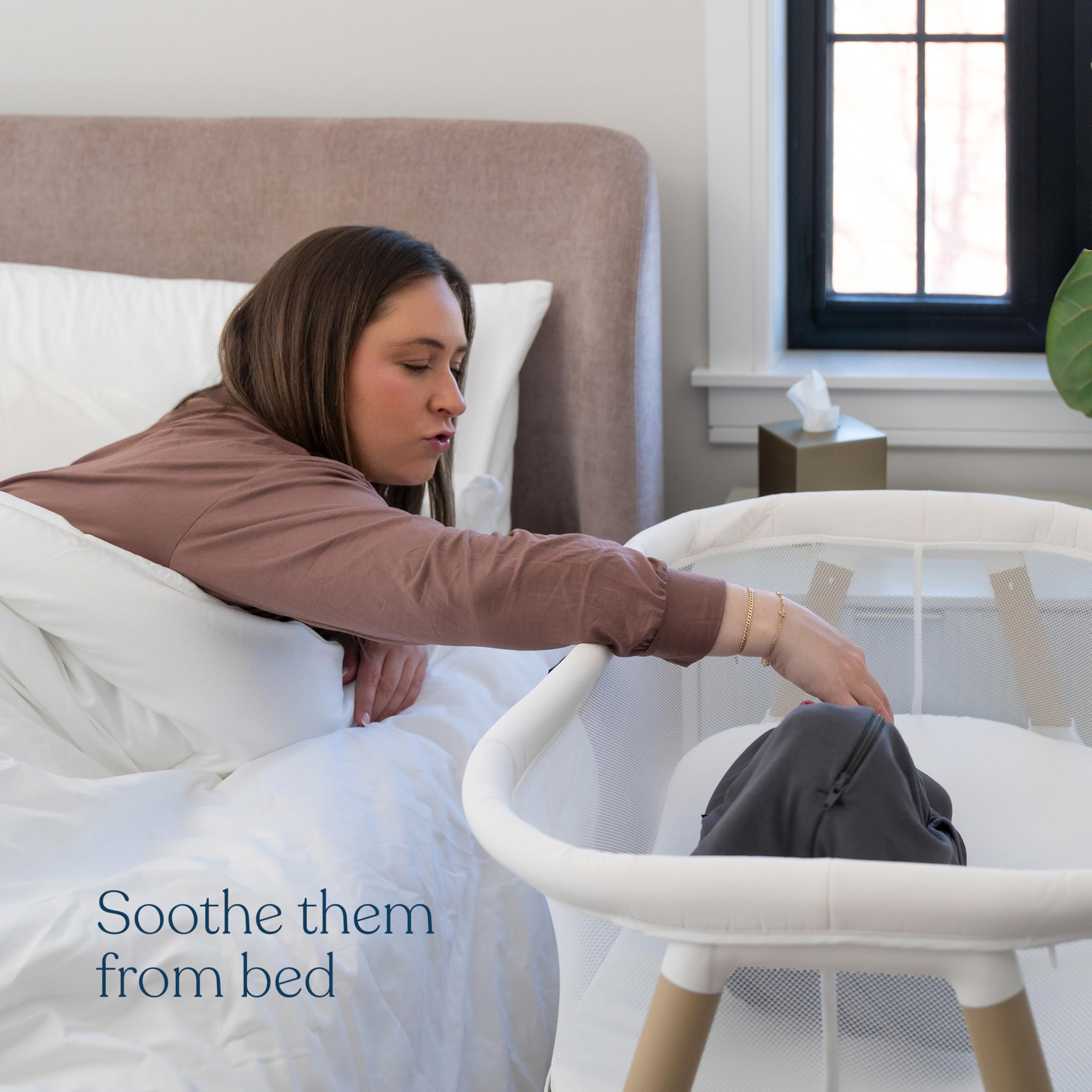 Halo BassiNest Essential Sleeper lightweight-design enables easy room-to-room moves.