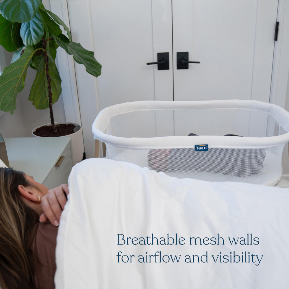 Halo BassiNest Essential Sleeper tool-free-assembly simplifies setup in minutes.