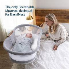 HALO DreamWeave BassiNest pad core open core view for enhanced airflow around baby