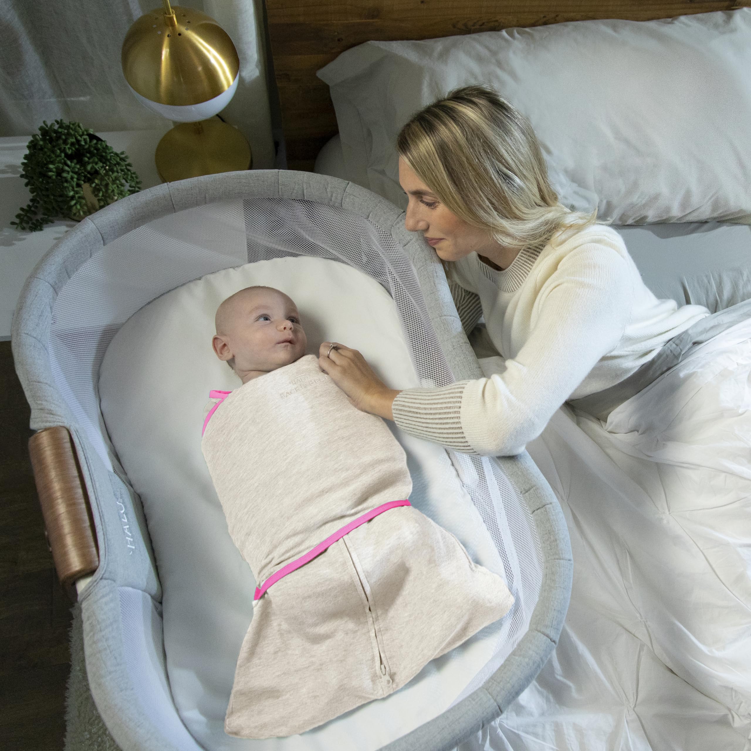 HALO Sleepsack cozy fabric texture provides soft, breathable comfort for baby
