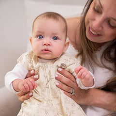 HALO SleepSack hip-healthy design supports proper hip positioning