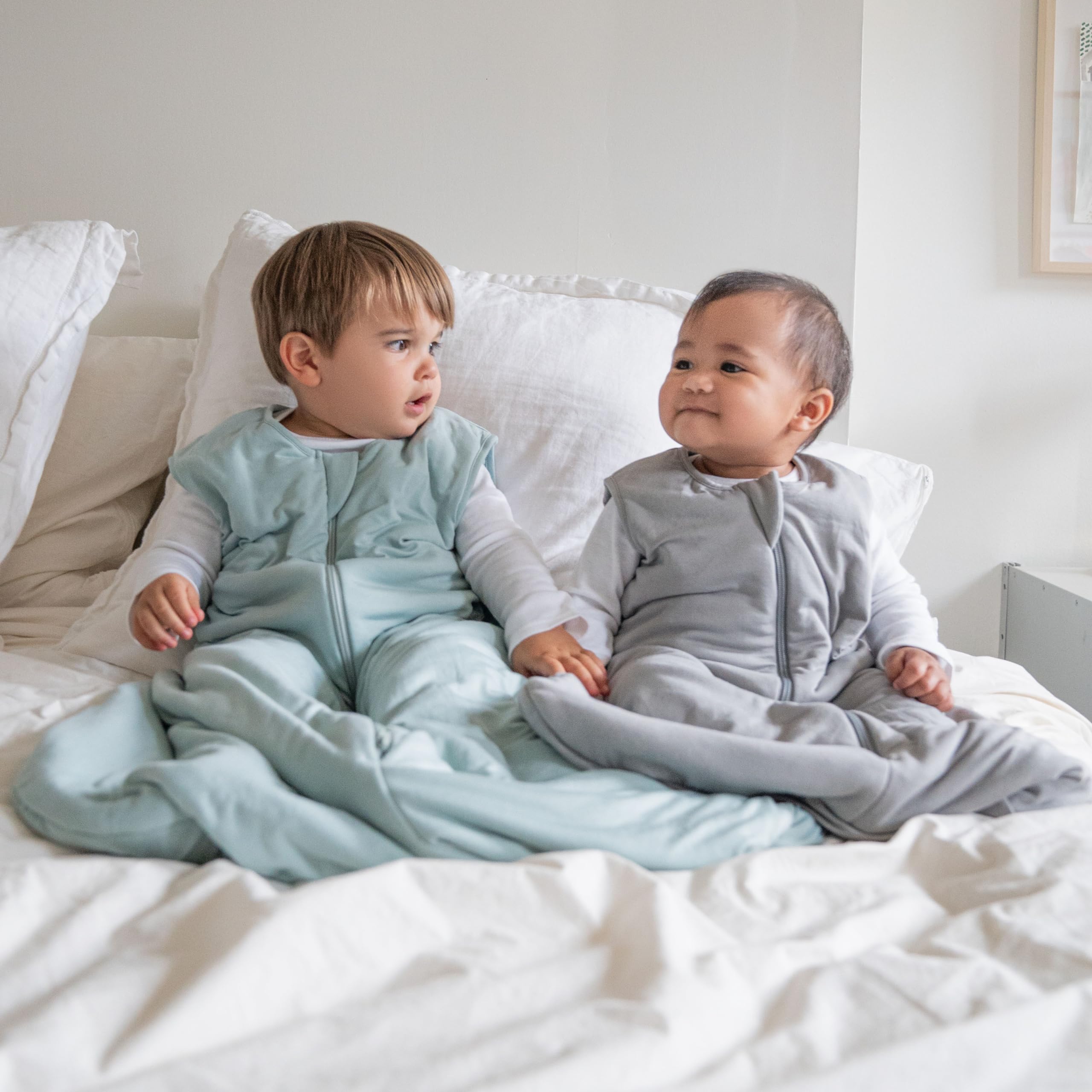 HALO Sleepsack Supersoft machine washable tag shows easy-care routine.
