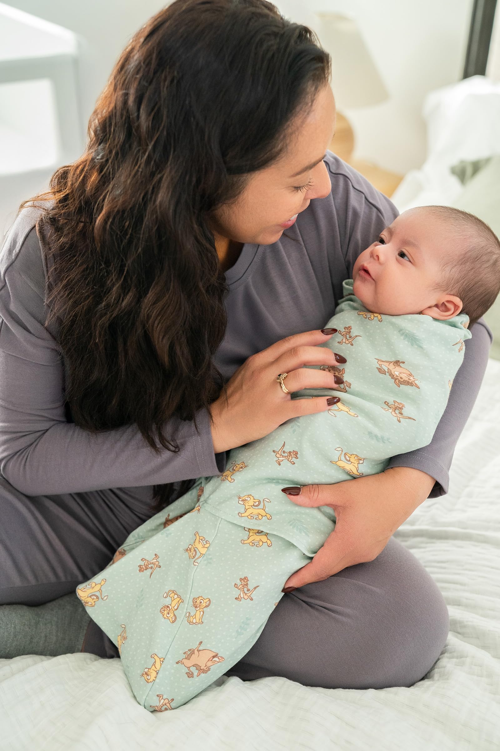 HALO Sleepsack Swaddle cotton fabric close-up highlights soft-touch comfort.