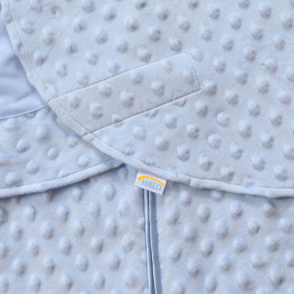 Halo Sleepsack Swaddle hip-healthy design supports safe hip development.