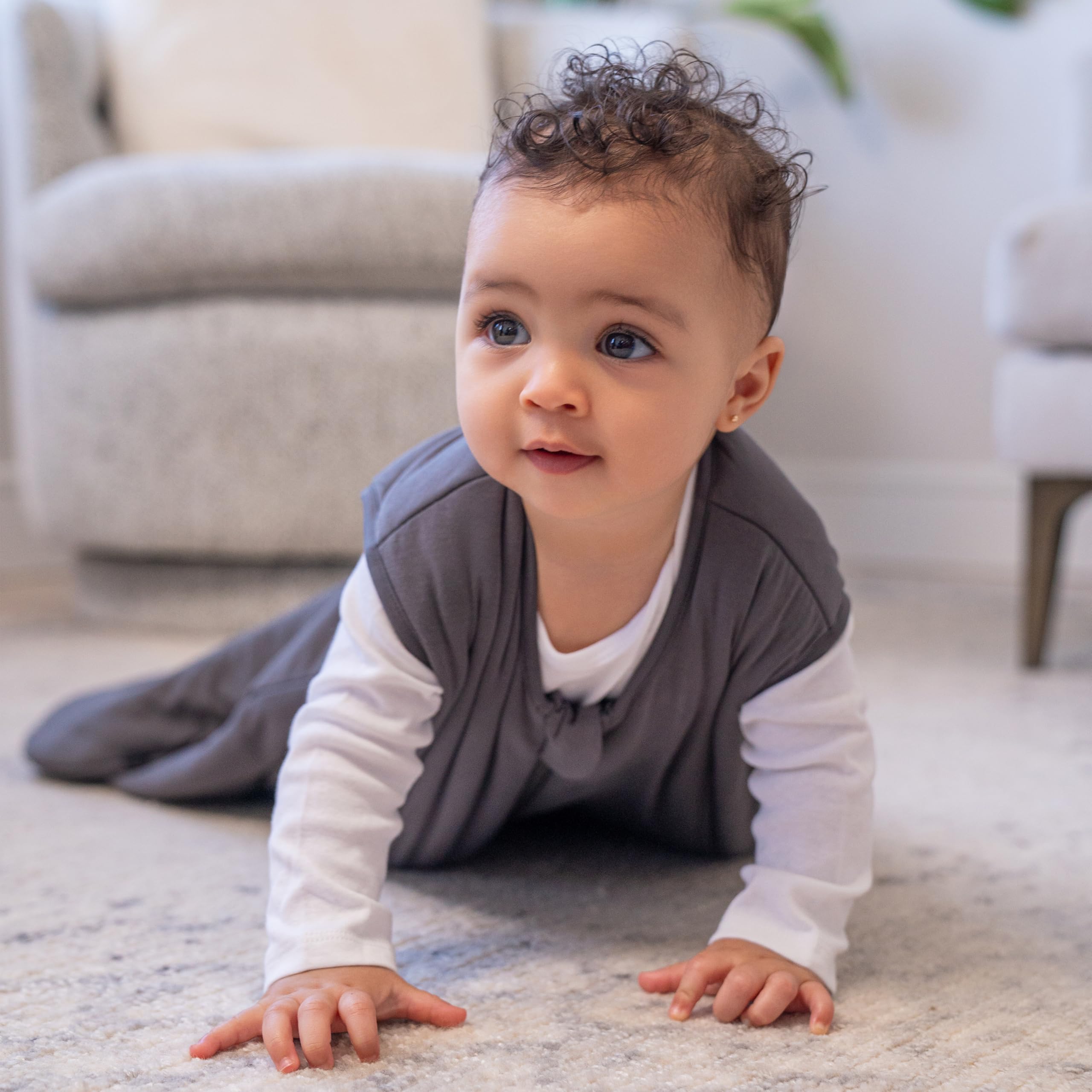 HALO SuperSoft bamboo blend keeps baby warm in cooler nights yet breathable.