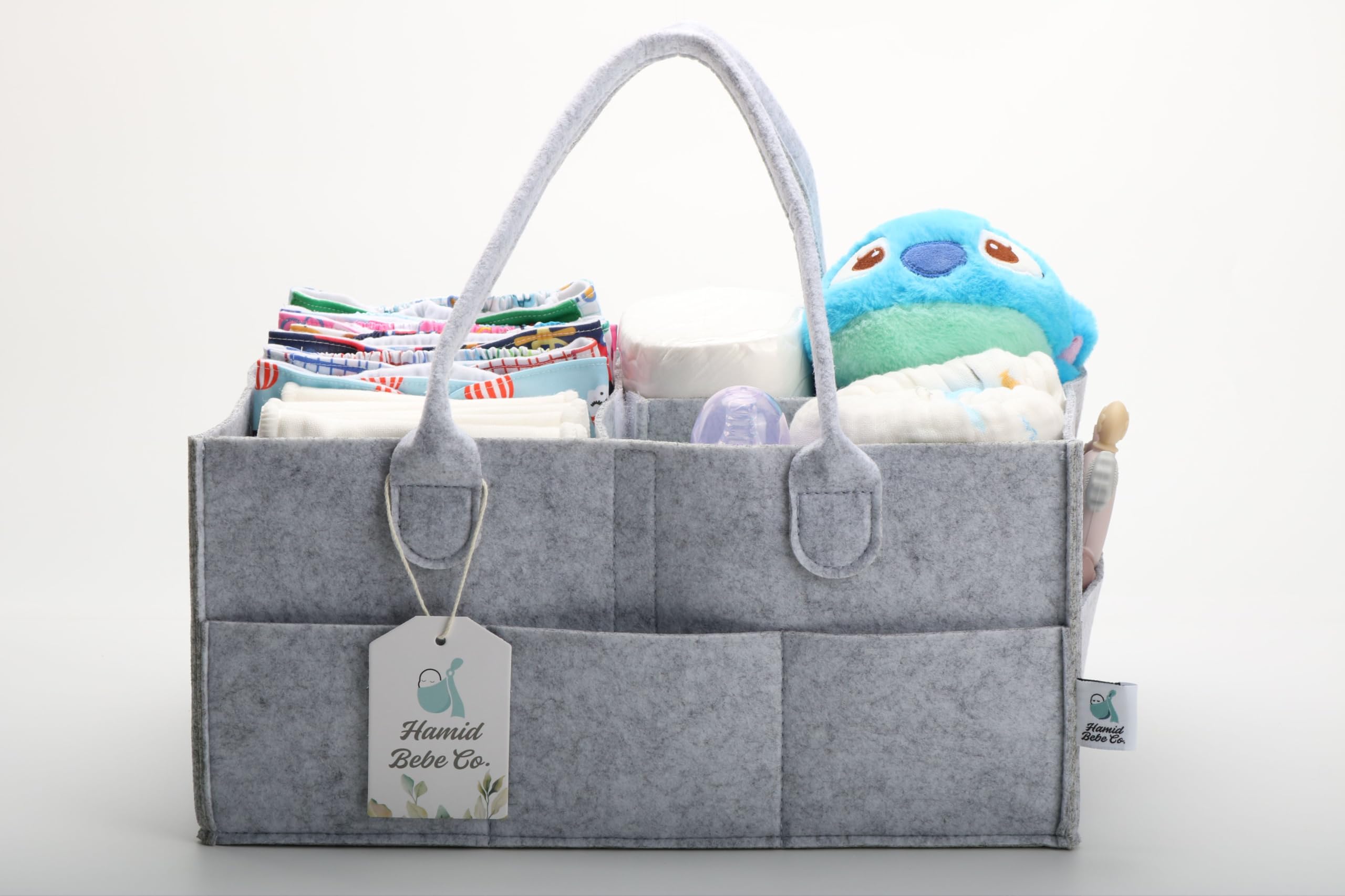 Hamid Bebe Co gender-neutral design fits modern nurseries and gift registries.