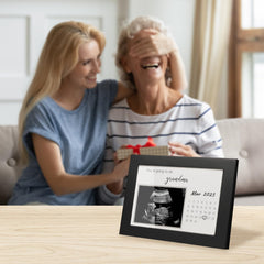 HAMUIERS first-time grandma gift frame celebrates pregnancy in style