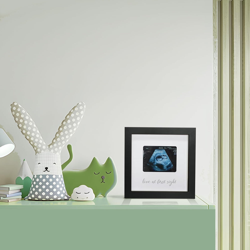 HAMUIERS Love at First Sight frame dimensions show 8.26 inch square exterior and 4x3 photo.