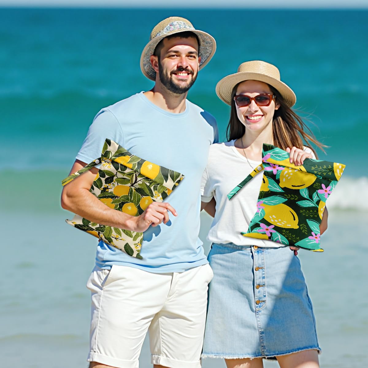 Hanamiya Na lemon-print wet bag is lightweight under 50g, ideal for travel.
