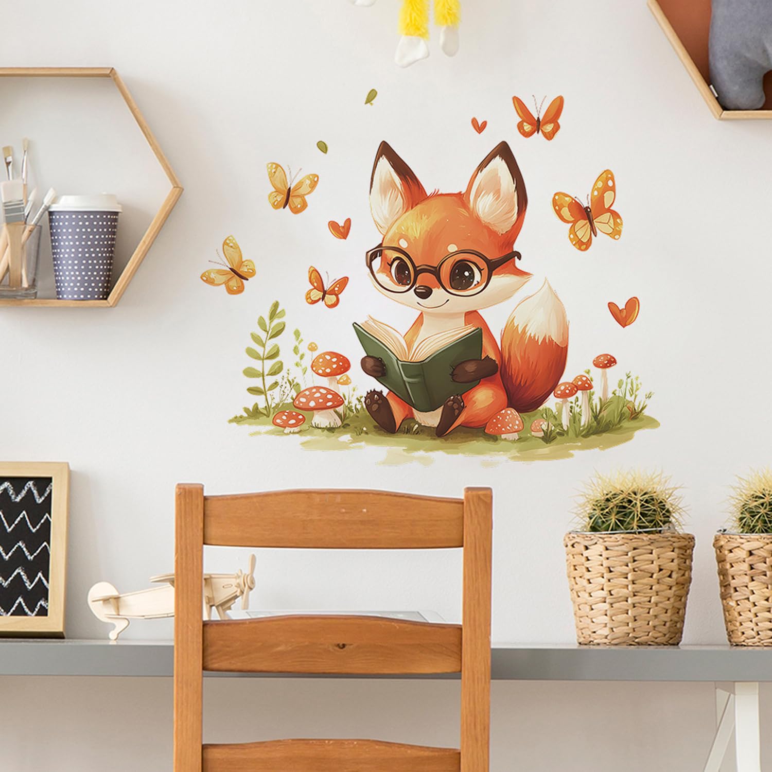 HANOZGU Woodland Fox Reading Wall Decal featuring a studious fox in a cozy reading corner.