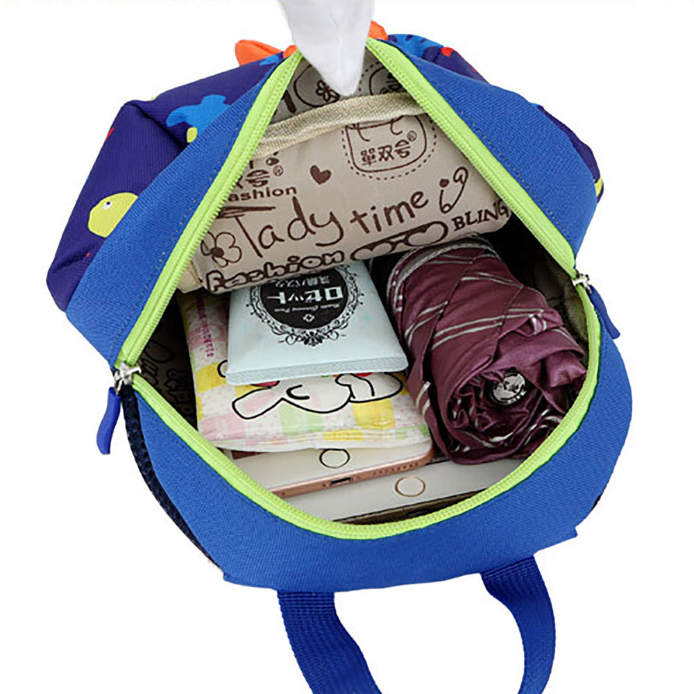 HANZE harness backpack worn in park for close supervision.