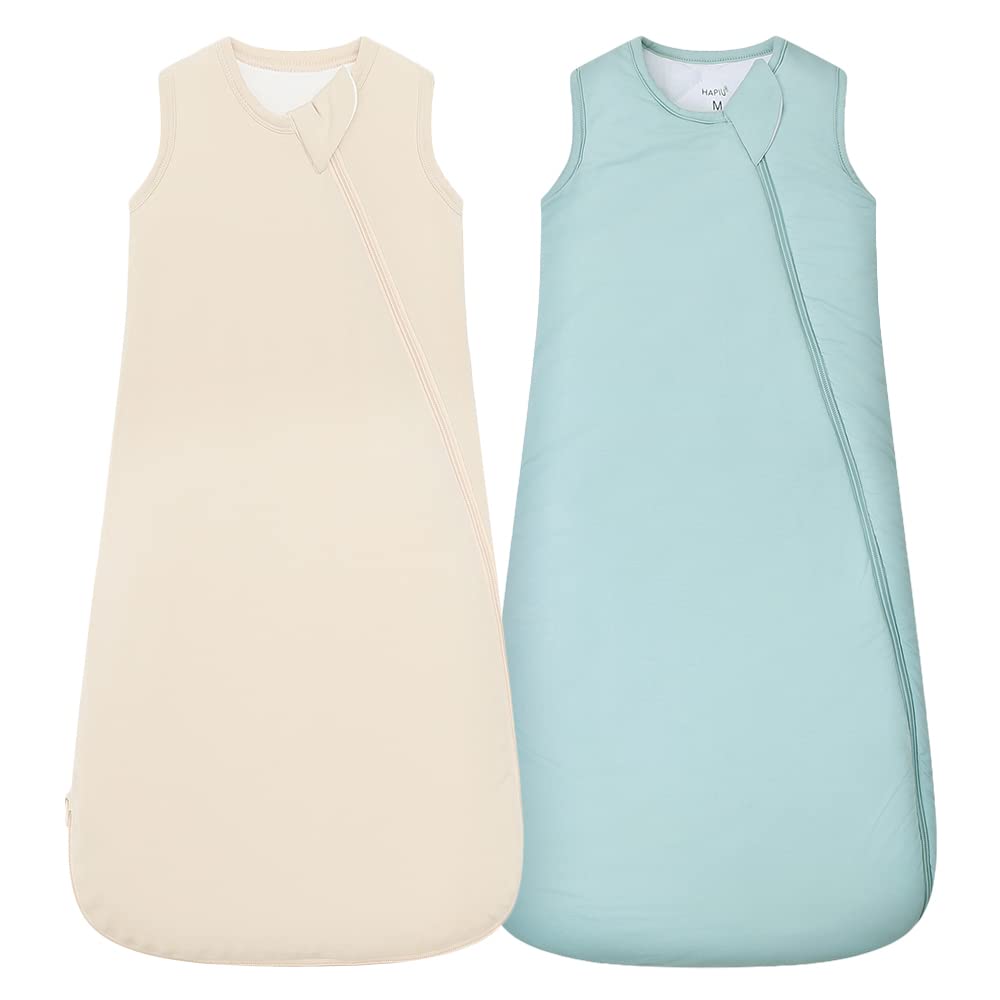 HAPIU sleep sack open flat for easy dressing and diaper changes.