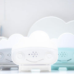 Happiest Baby SNOObie night light feature, gentle illumination supports bedtime routines.