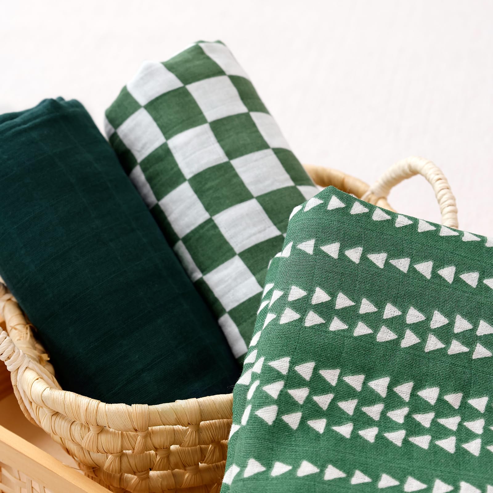 Happy Flute muslin blankets absorbent for bath time and quick cleanups