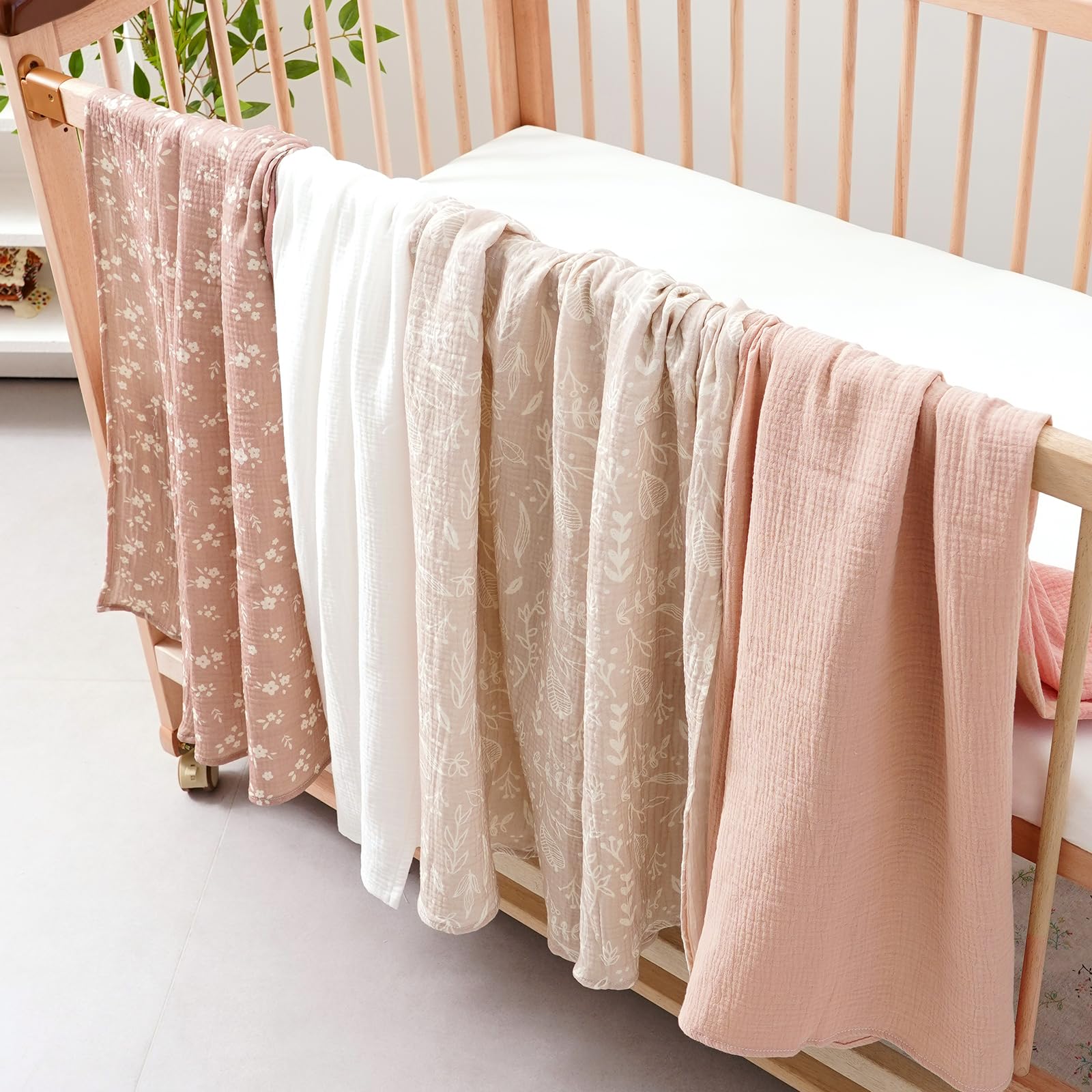 Happy Flute muslin close-up shows breathable fabric for delicate baby skin.