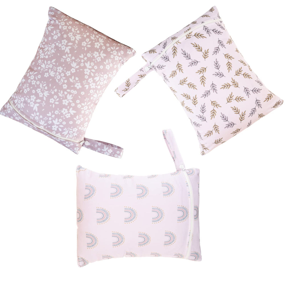 Happy Flute 3-set wet bags offer a spacious interior for multiple items