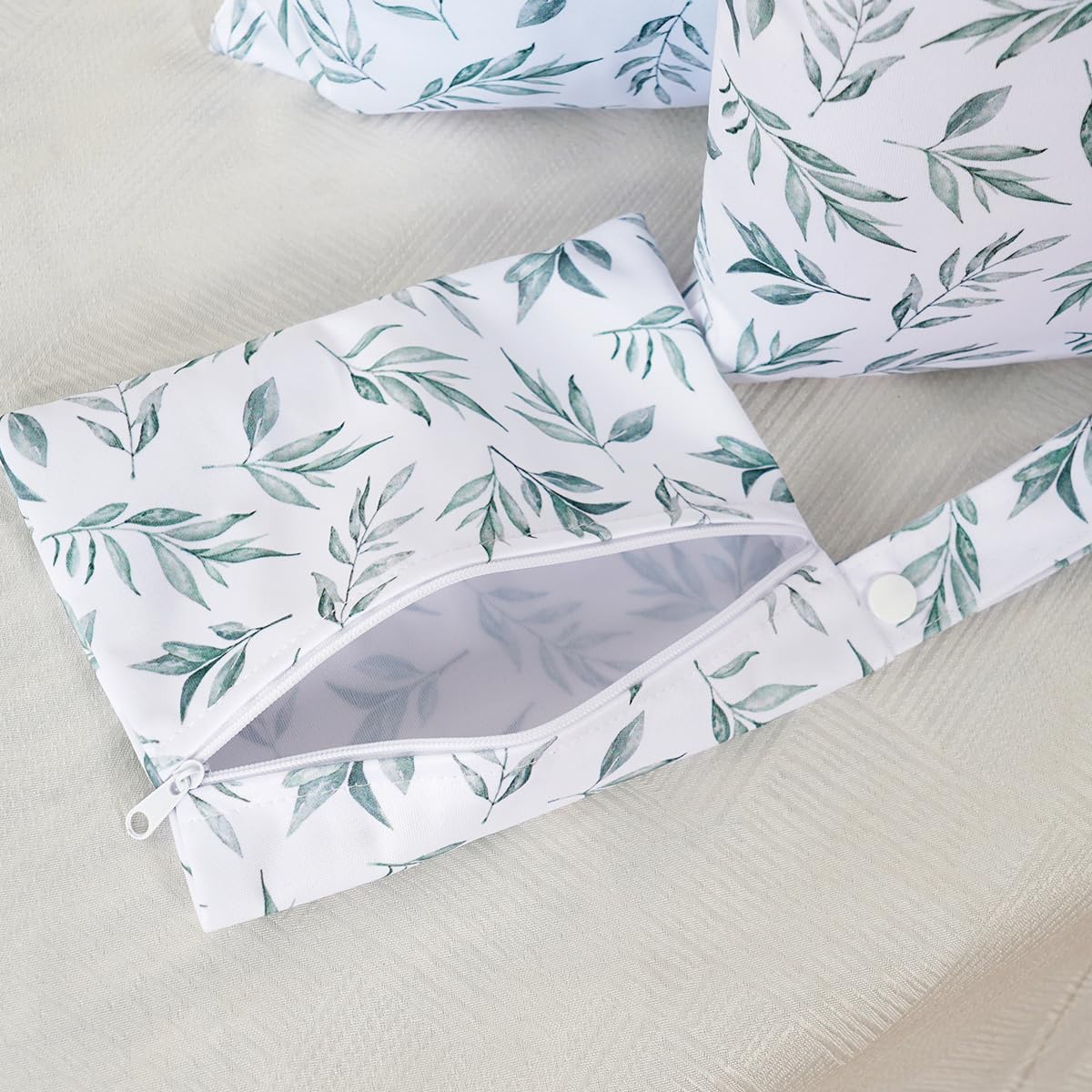 Happy Flute wet bag three-set cosmetics-use ideal for travel makeup.