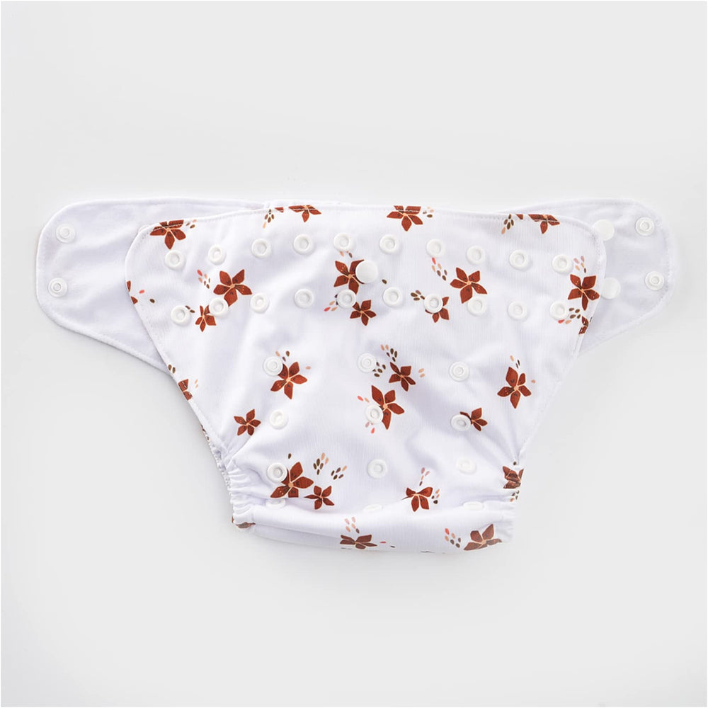 HappyFlute hypoallergenic materials image reinforces baby skin-friendly fabrics.