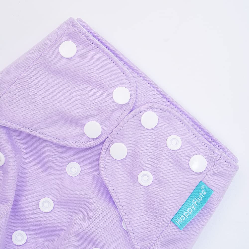 HappyFlute reusable pouches help organize supplies for toddlers.
