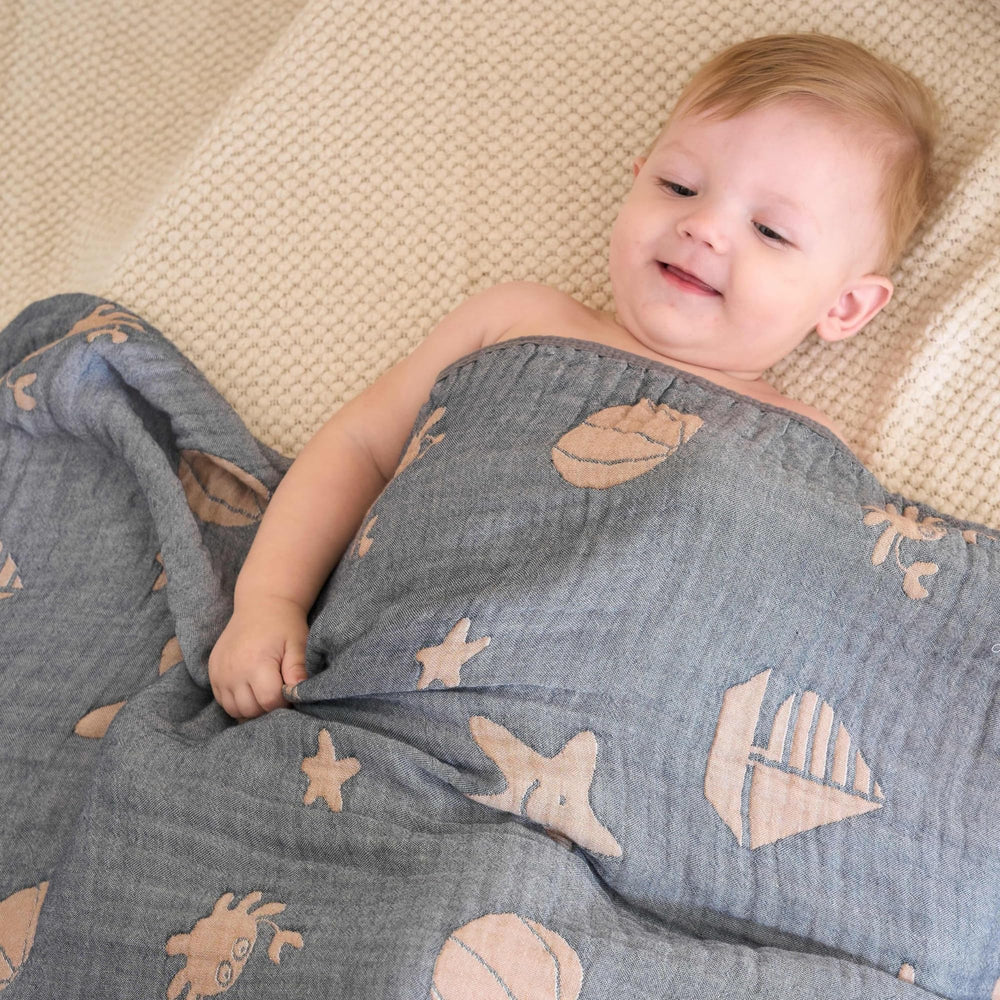 HardNok muslin fabric closeup highlights breathable cotton-bamboo blend for soft, comfy baby skin.