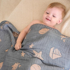 HardNok muslin fabric closeup highlights breathable cotton-bamboo blend for soft, comfy baby skin.