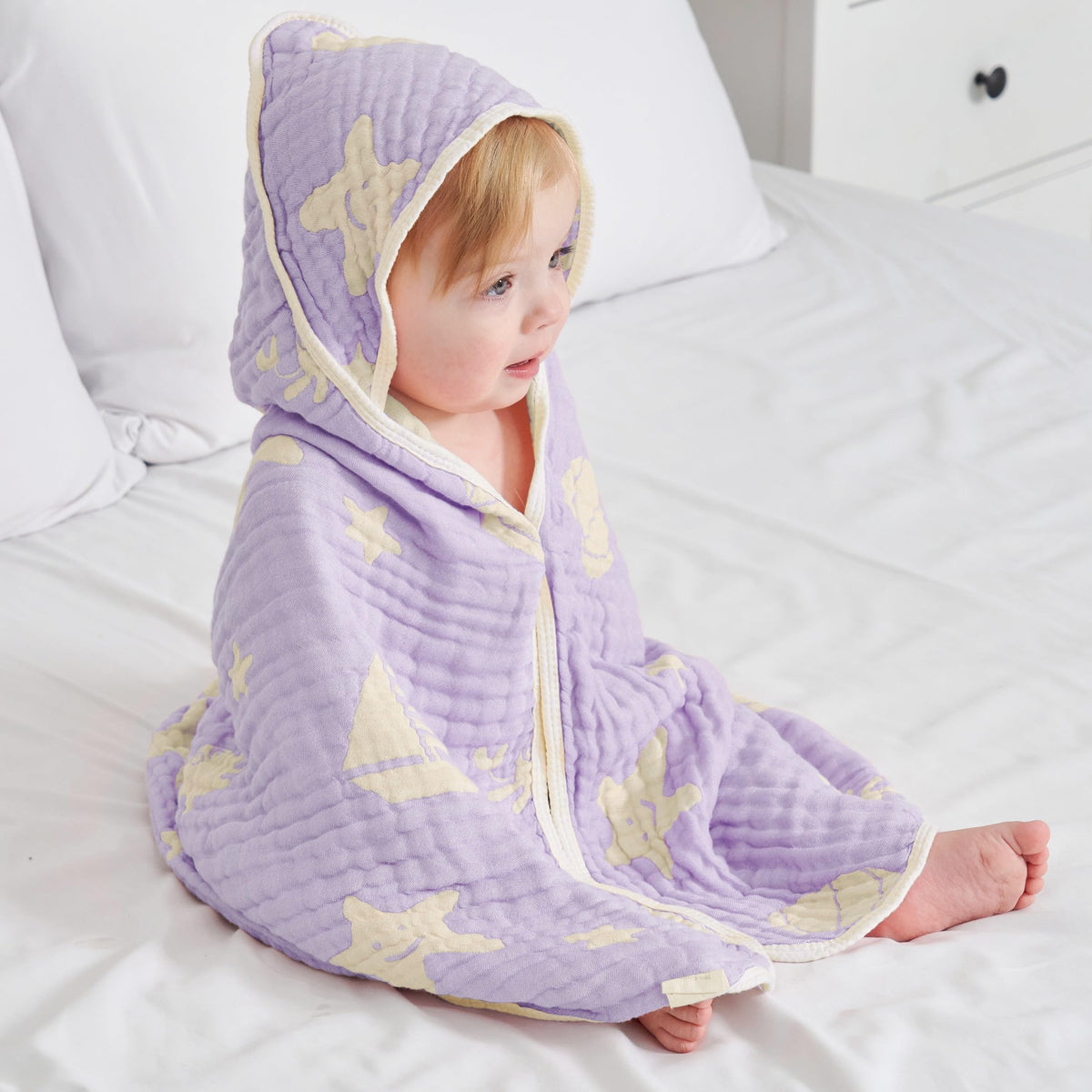 HardNok Ultra-Soft Muslin Hooded Towel folded, showcasing compact use and quick-dry fabric.