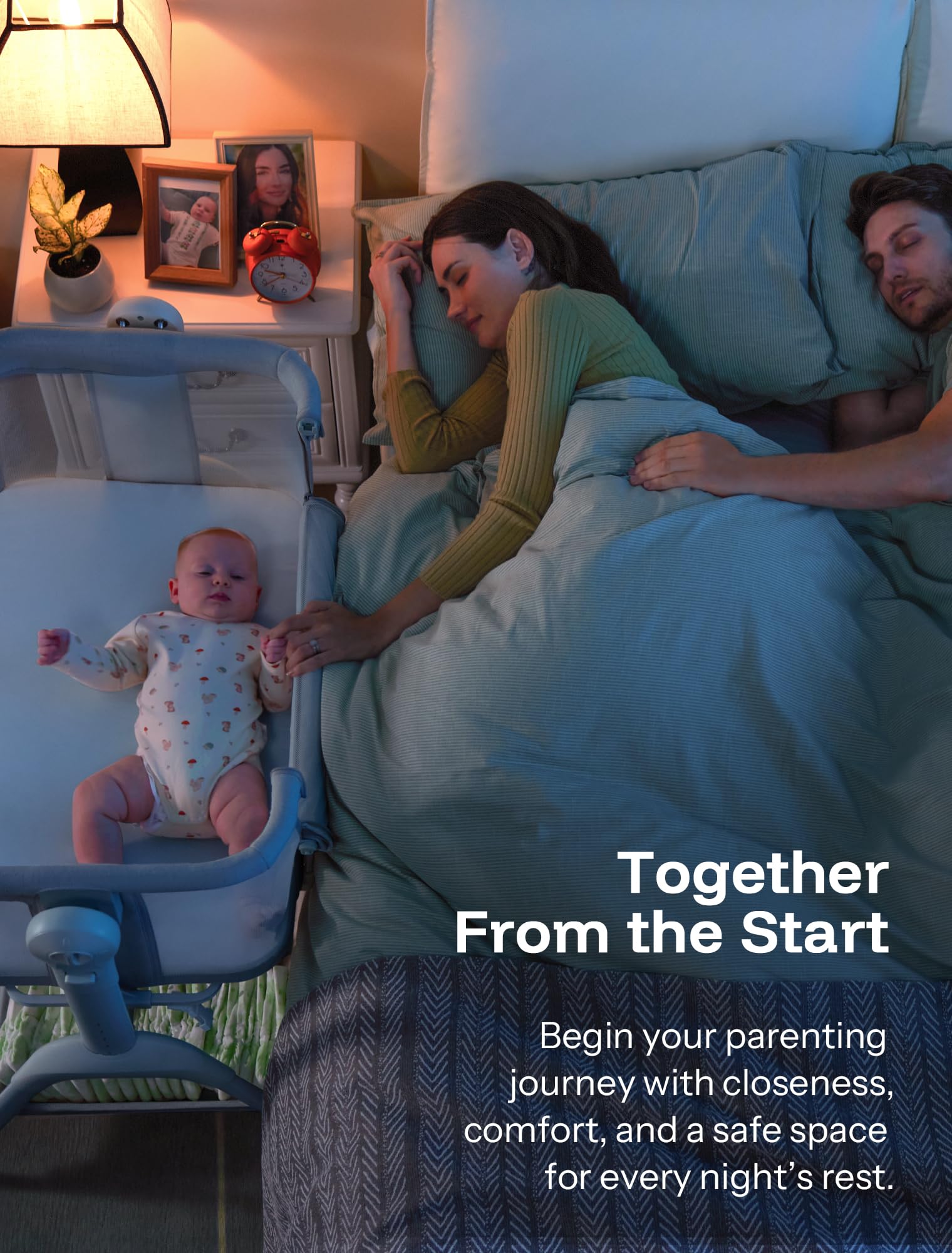 HARPPA Cuddly Bassinet mesh sides boost airflow and visibility during nighttime care.
