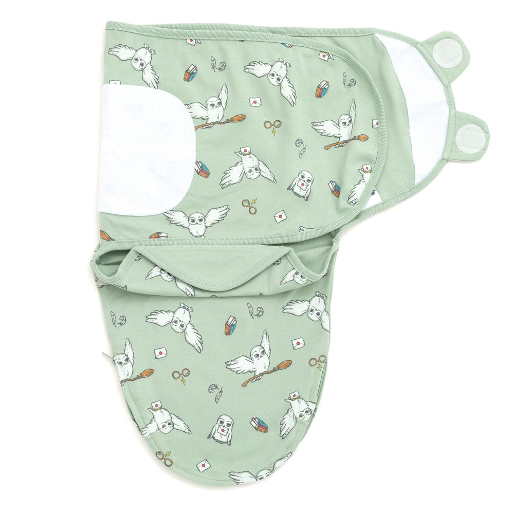 Harry Potter Hedwig Owl swaddle pack green-maroon colors ideal for night-time wear