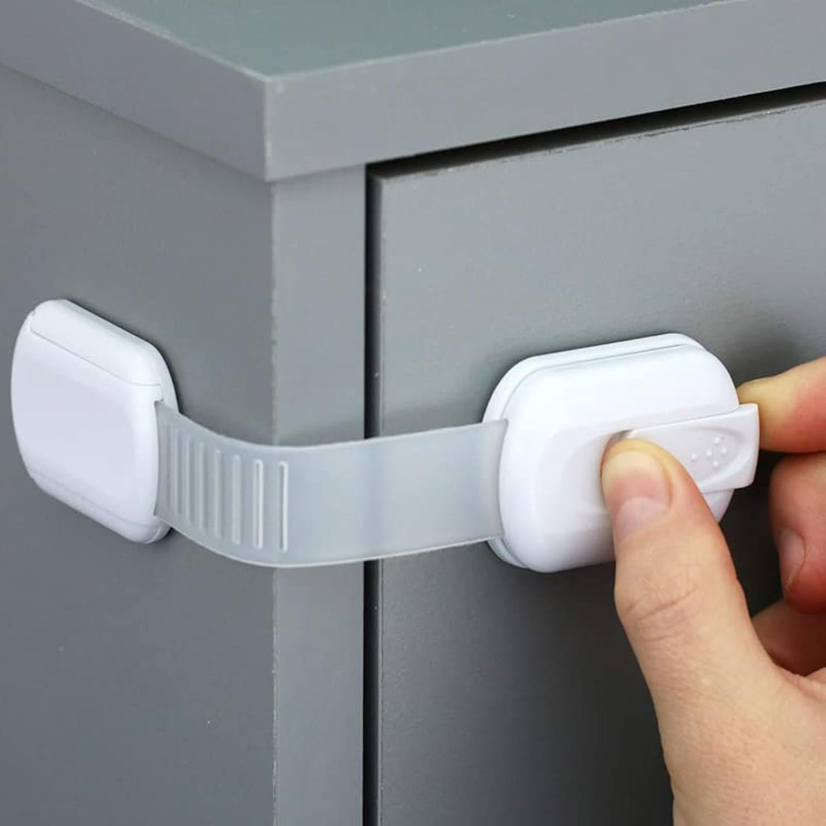 HavenHause child safety lock on fridge door shows secure closure.
