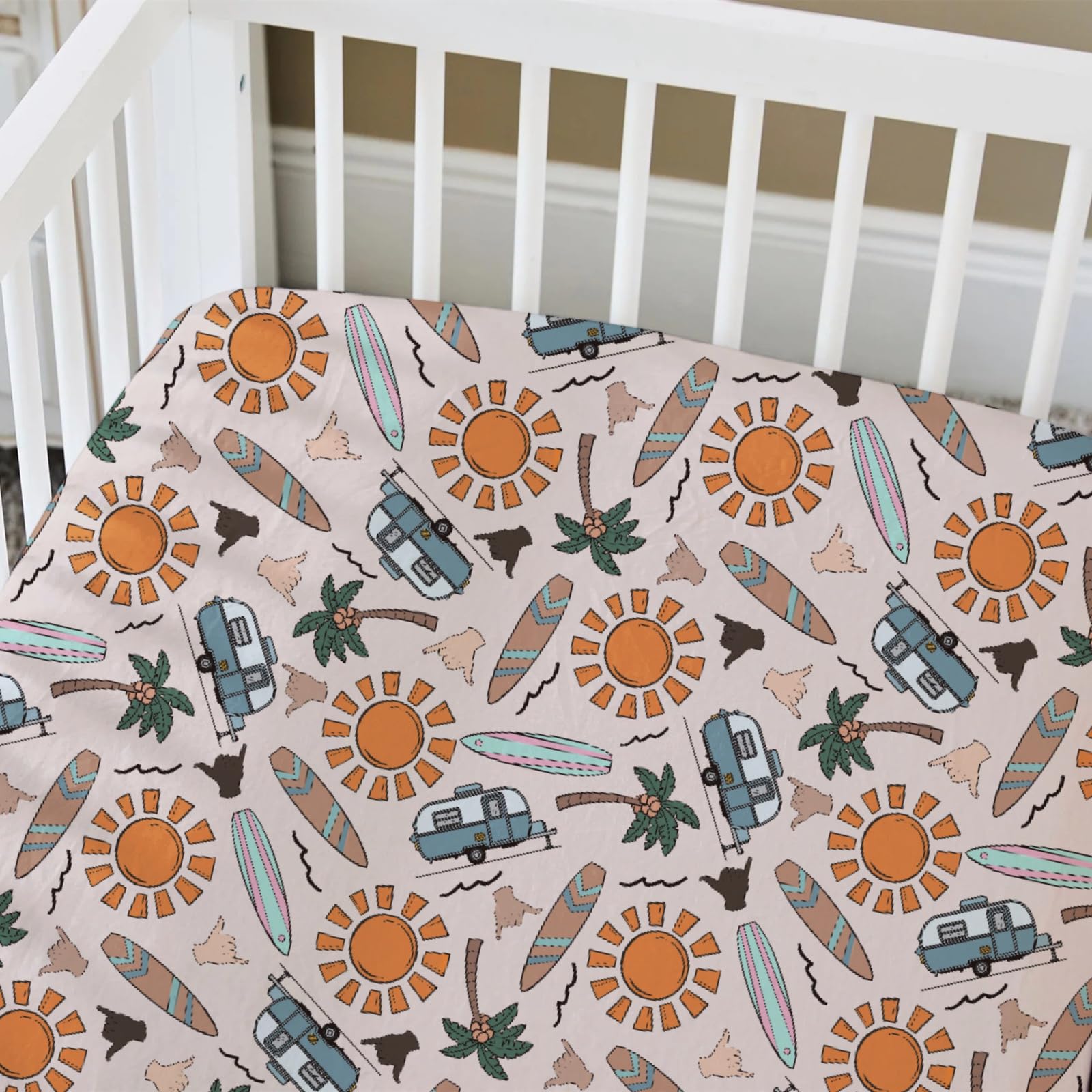 HawSkgFub baby-gift-ready-crib-bedding makes a thoughtful nursery-ready present.