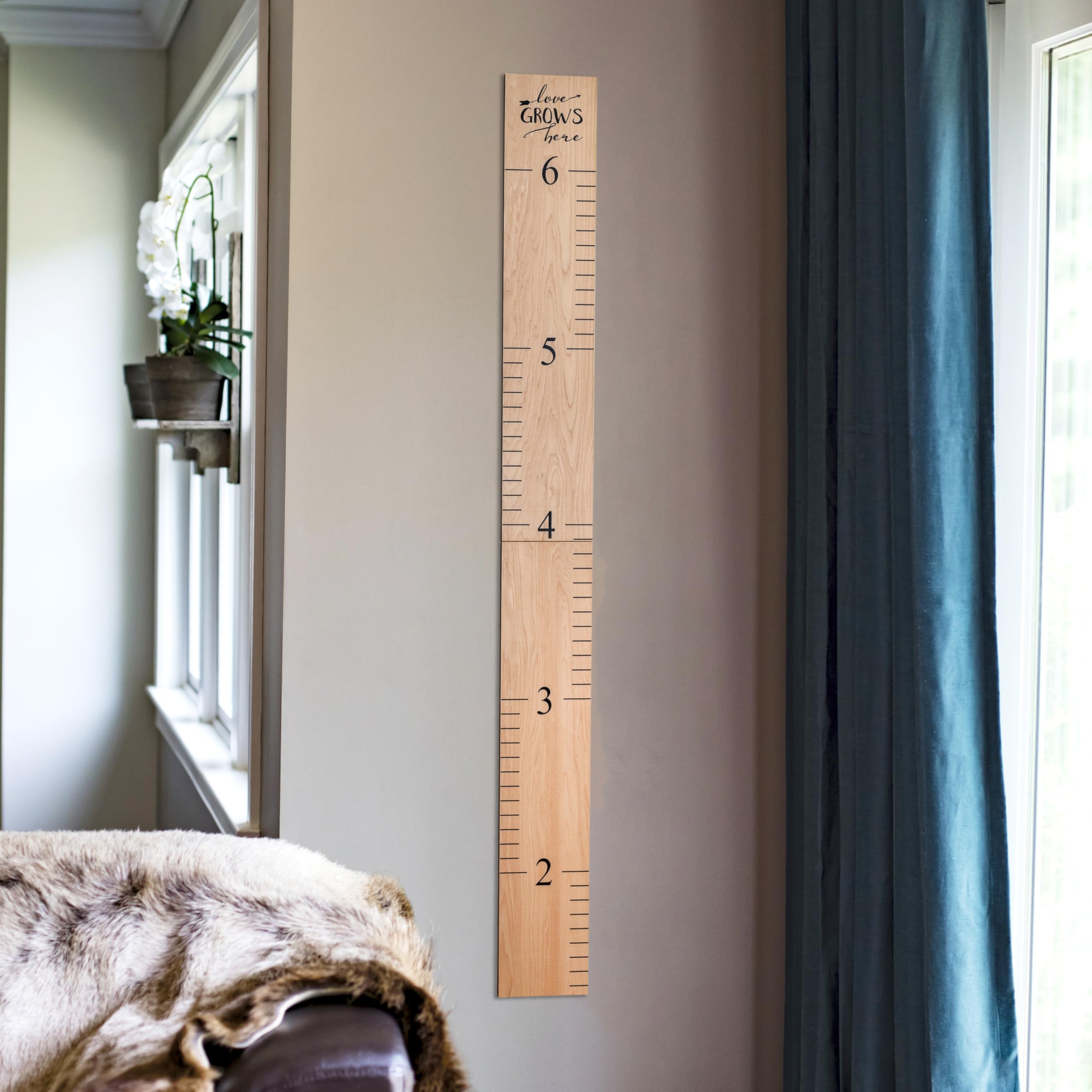 Headwaters Studio two-part folding design highlights easy installation