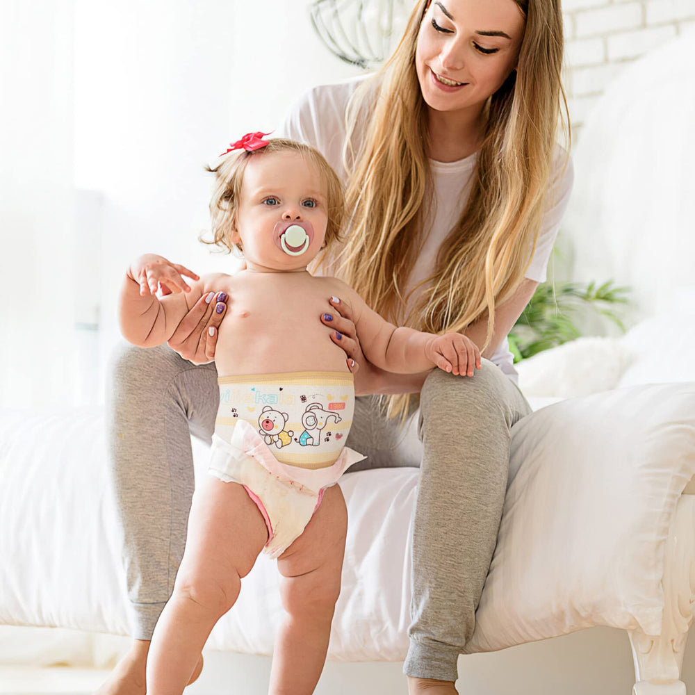 Healifty baby belly band for indoor and outdoor use.