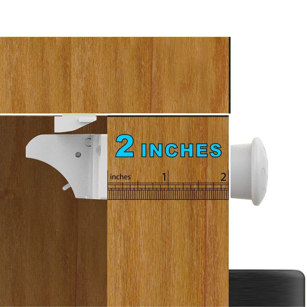 HELLOPONY 2-inch door compatibility demonstrates extended reach for thicker cabinet doors.
