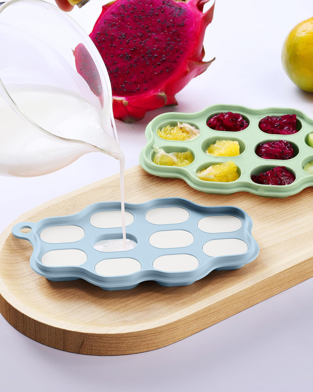 HEOMOONE silicone nibble tray teether versatile feeding option