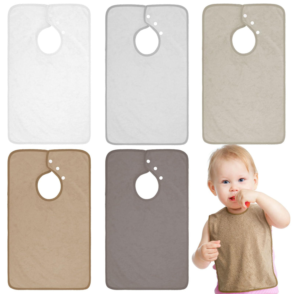 Hercicy full-coverage pullover bib on toddler protects clothes during meals.