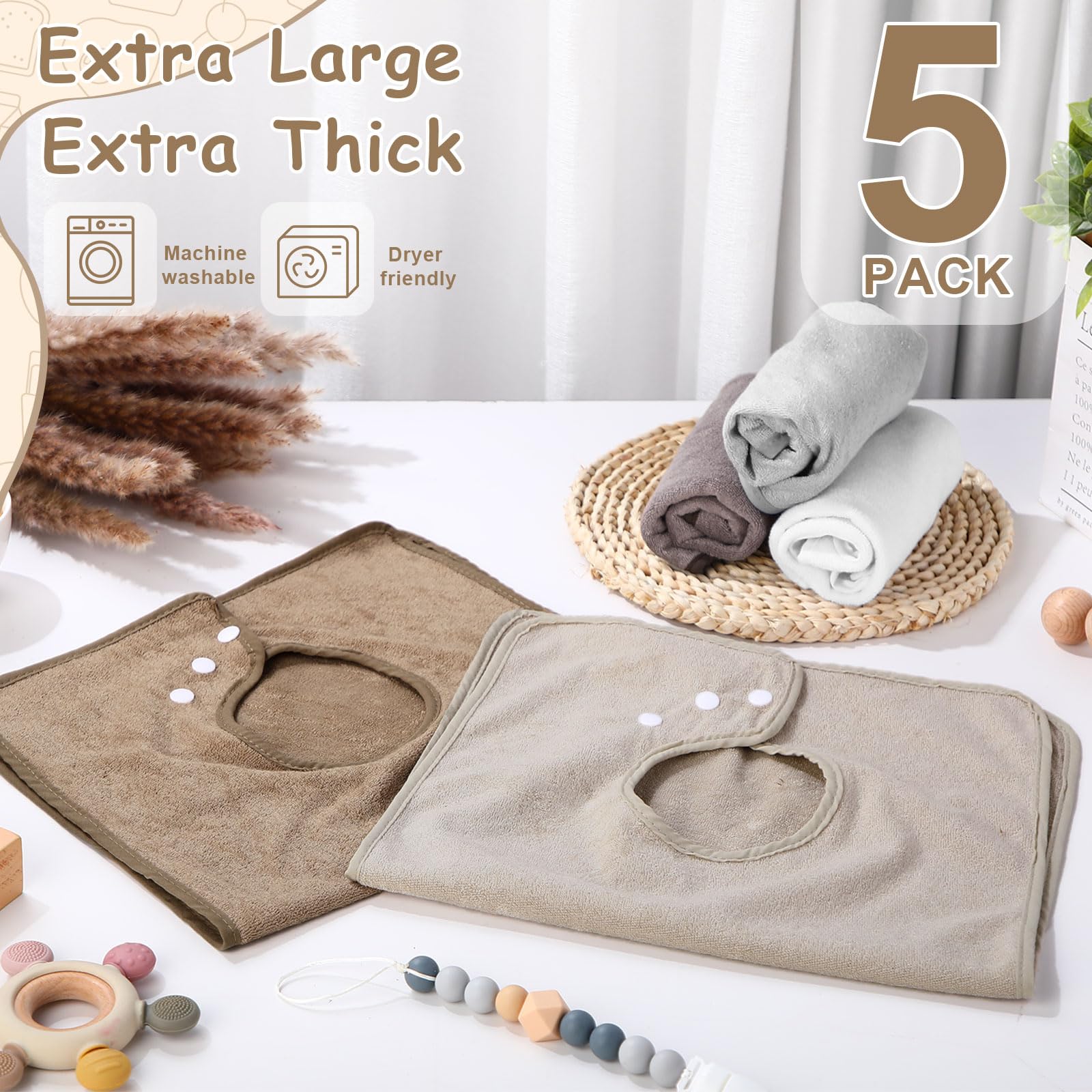 Hercicy roll-up bib for on-the-go feeding and cleanups.