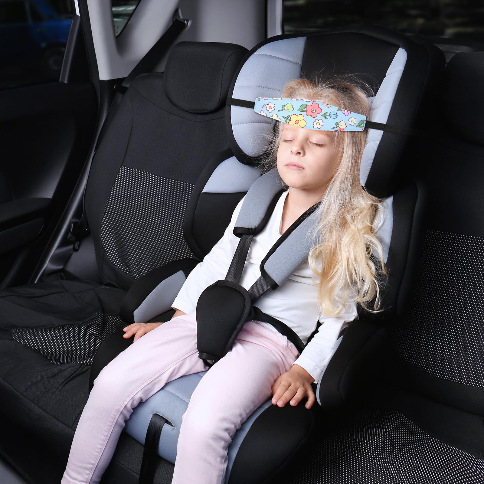 Hestya adjustable buckle, customizable fit for growing children.