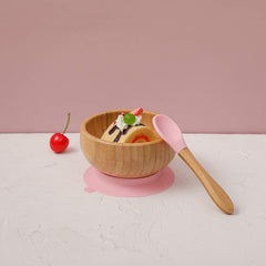 HI BABY MONMENT silicone-suction-cup keeps bowls steady during feeding.