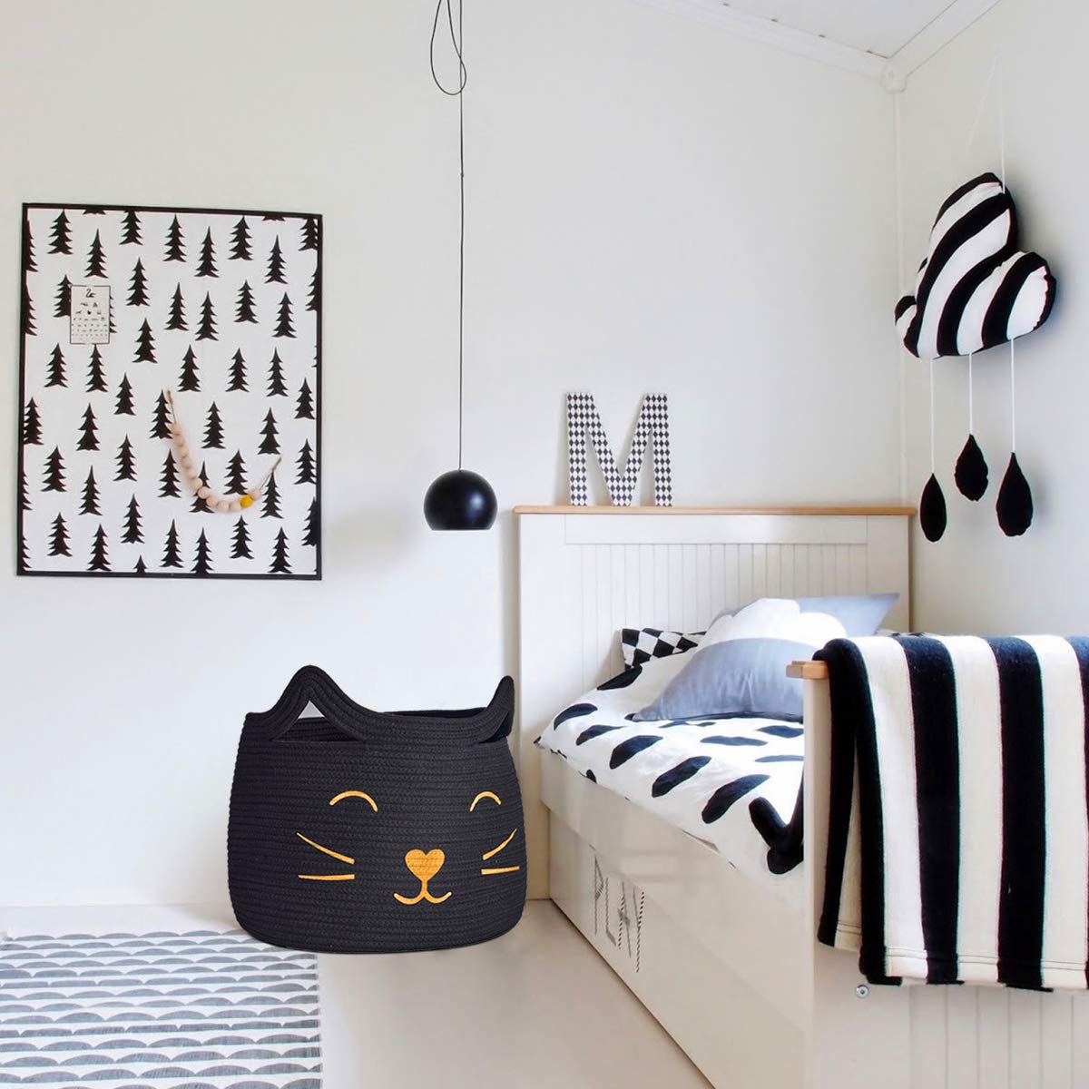 HiChen cat ears with handles basket eases lifting and moving.