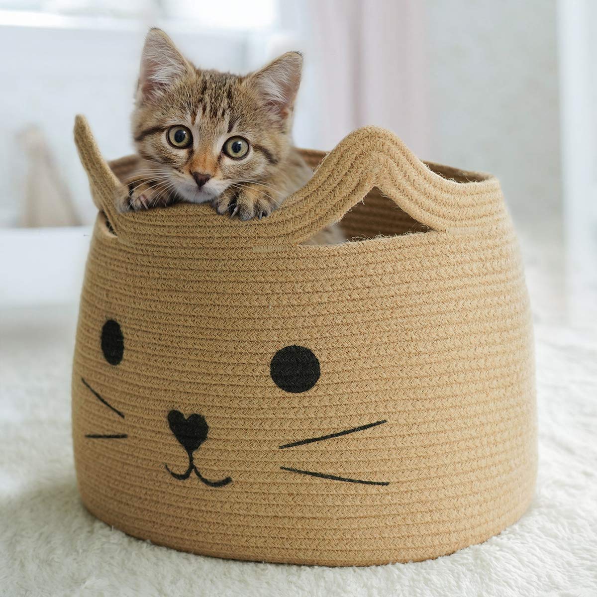 HiChen washable rope basket demonstrates easy cleansing