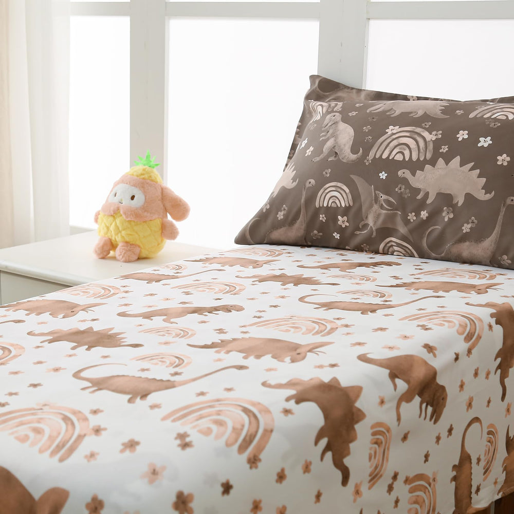 Hilabab dinosaur pillowcase keeps little heads comfy during sleep.