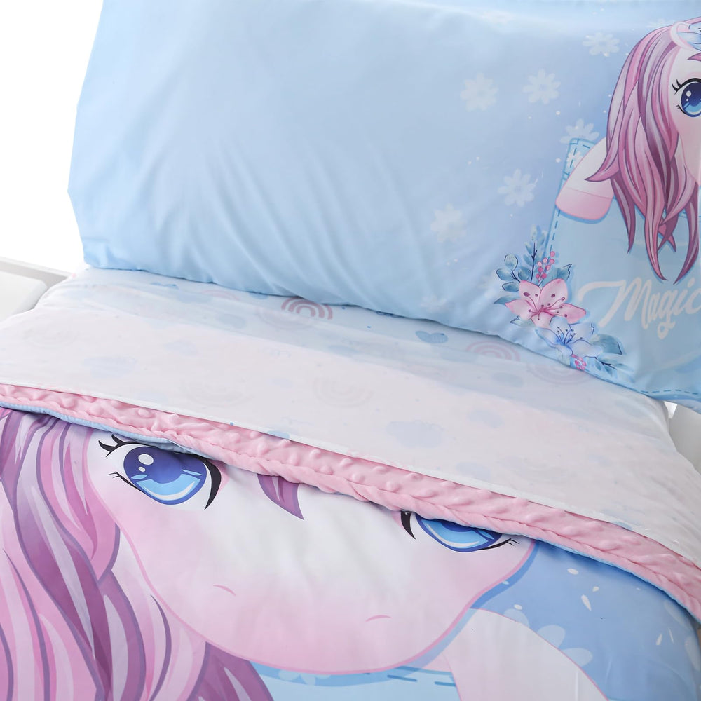 Hilabab pillowcase highlights unicorn theme with soft fabric for gentle, cozy nights