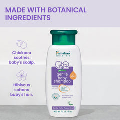 Himalaya Baby Shampoo foam during bath time illustrates easy rinsing and light moisture.