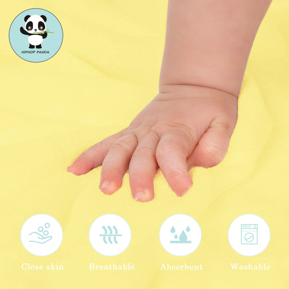 HIPHOP PANDA 500gsm thick hooded towel emphasizes extra warmth and absorbency.