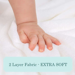 HIPHOP PANDA 500gsm towel keeps baby warm and dry after baths.