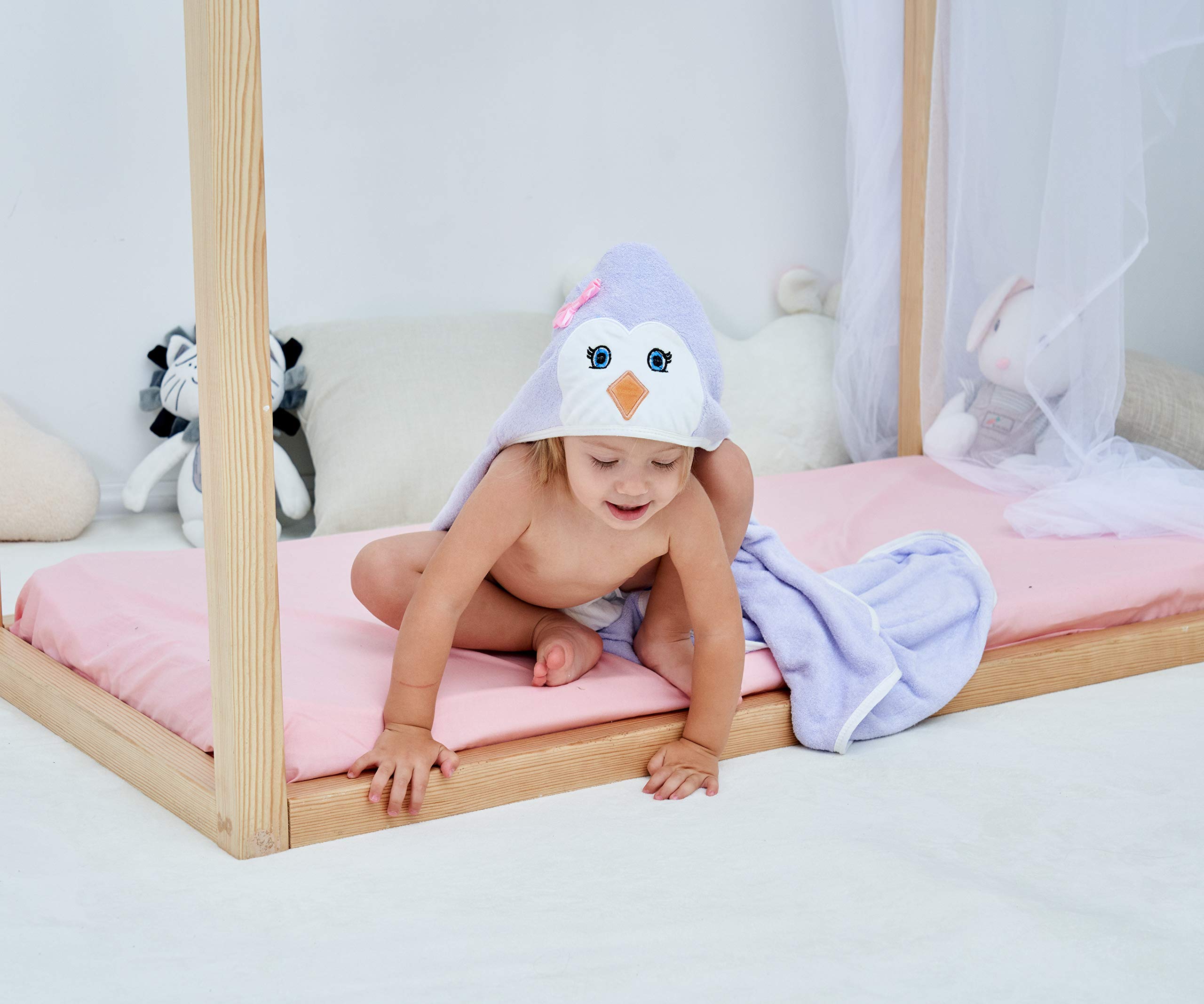 HIPHOP PANDA hooded towel 30x30 inch flat layout highlights generous size for toddlers