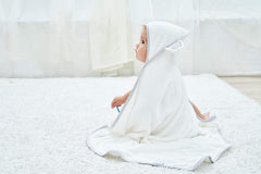 HipHop Panda hooded towel 37-5-inch size suits newborns through toddler years.